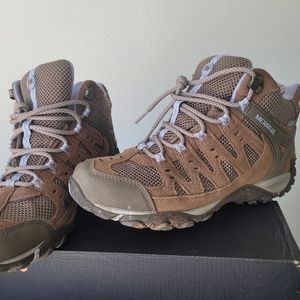 Women MERRELL hiking boot